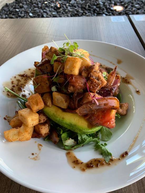 Stuffed Avocado Lomo Saltado