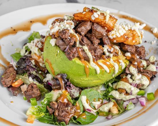Stuffed Avocado with Steak