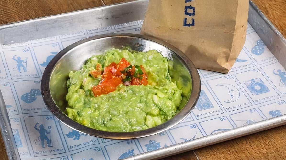*GUACAMOLE PINT