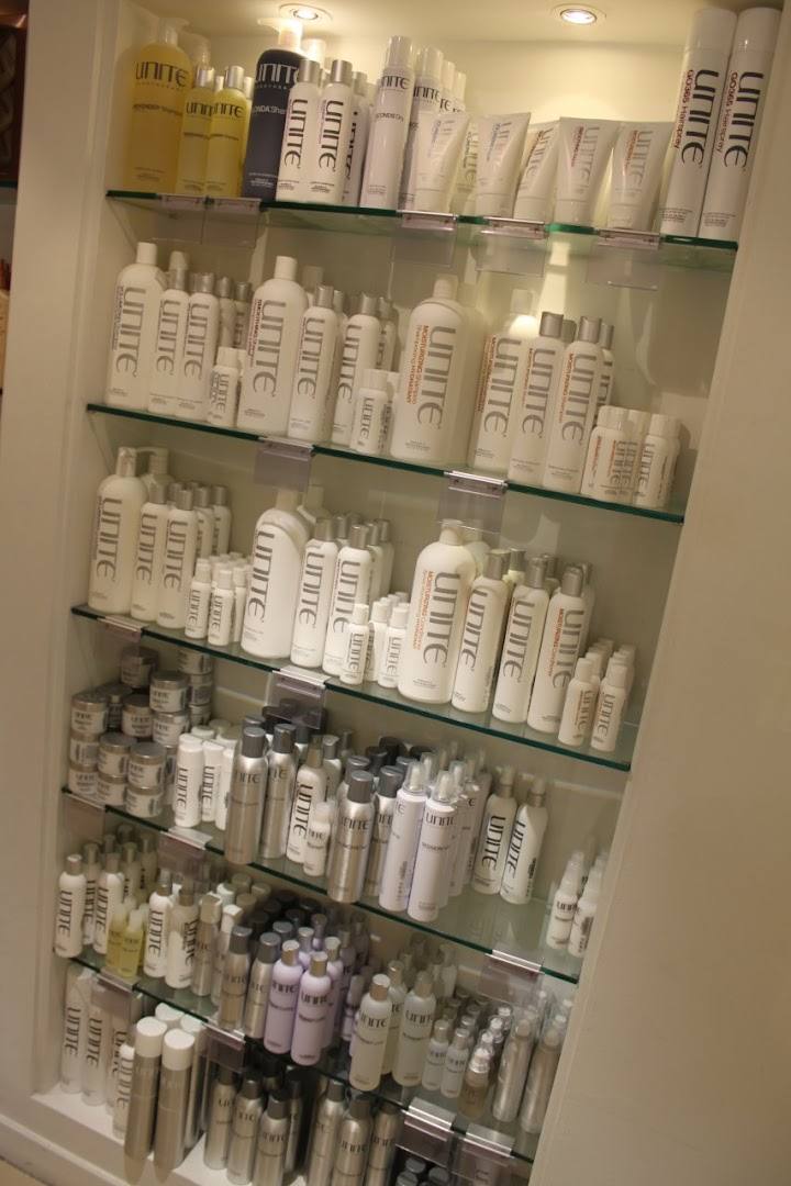 Rik Rak Salon